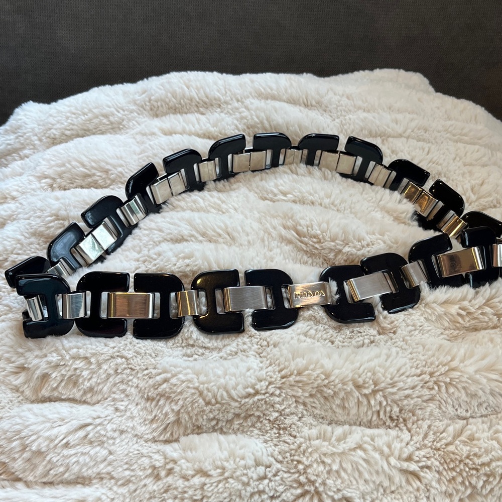 🧋Prada Vintage 90s Lucite chain link belt black silver hardware